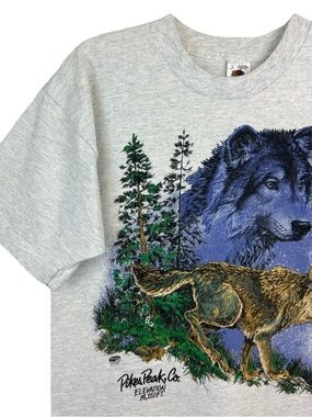 Rare Vintage 90s Pikes Peak Colorado Wolf Graphic Nature T-Shirt